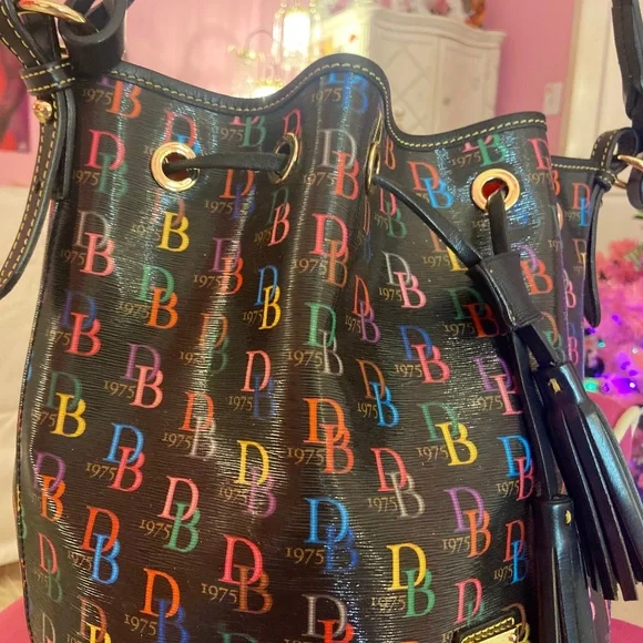 Dooney and Bourke Patent Leather Multicolor Letter Bucket Purse Women’s Bag - Picture 7 of 11
